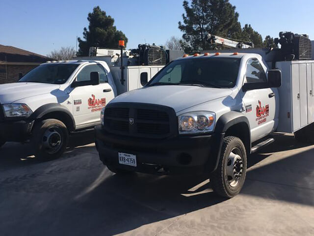 Game Heavy Hauling mobile service trucks Mobile service trucks